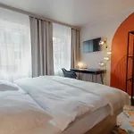 Hotel Lux