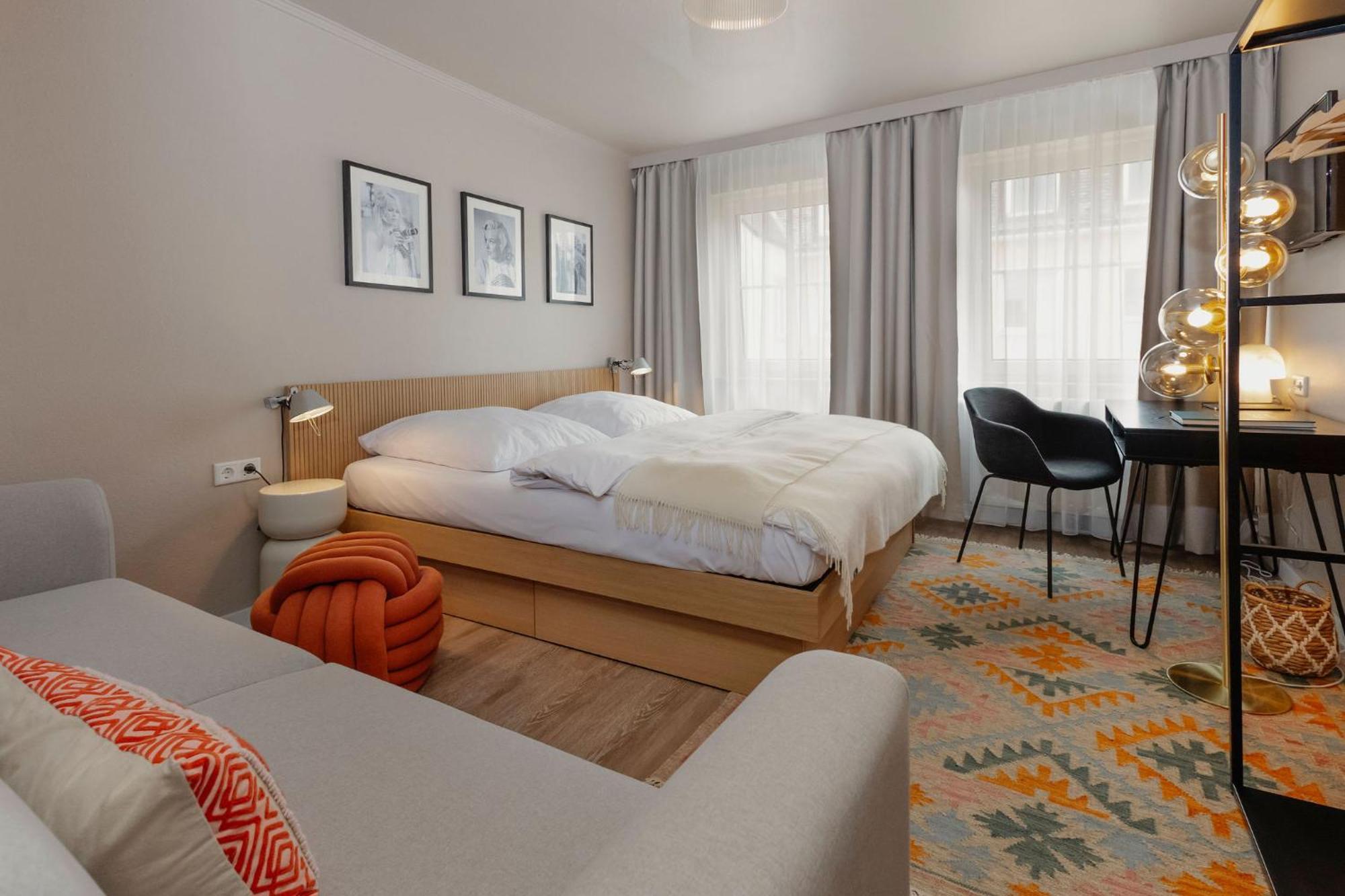 Lux Hotel München