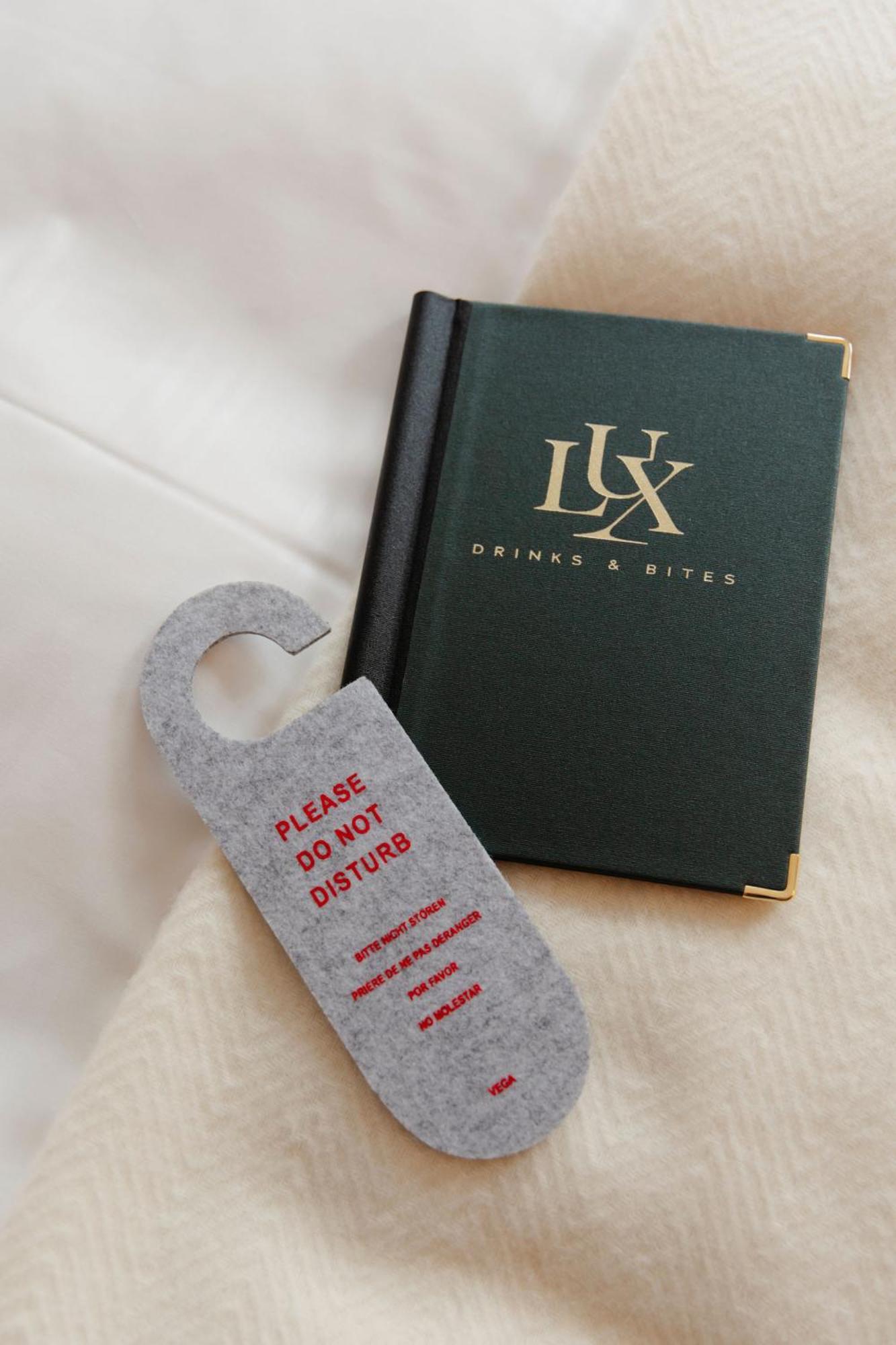 Lux Hotel